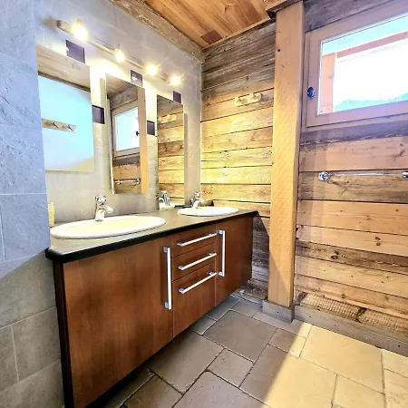 Cote 2000 Inski Out Holiday home *